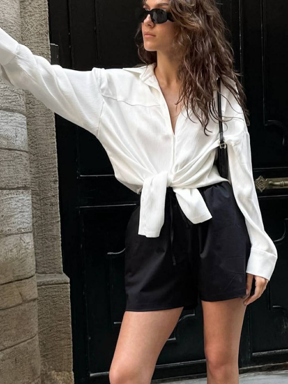 Silk shirt with front buttons