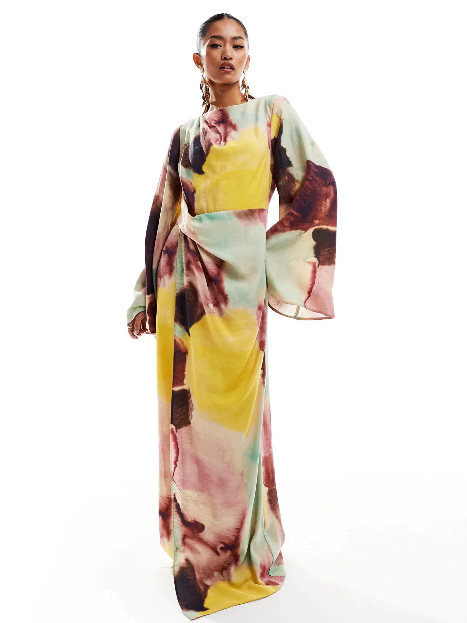 Vestido ultra largo con estampado abstracto de acuarela
