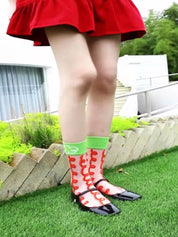 Hübsche transparente Kristallsocken mit Muster