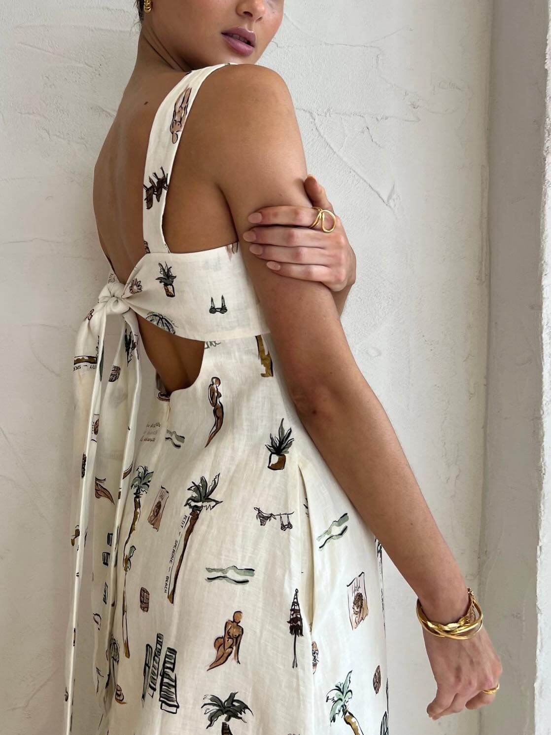 Sexy backless maxi dress with custom graffiti suspender fashion