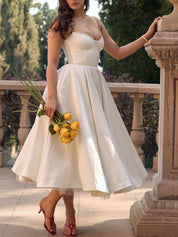 Midikleid aus weißem Tüll